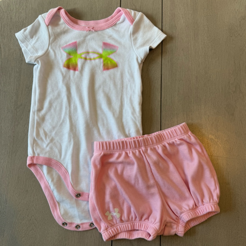 Under Armour onsie short set 12m